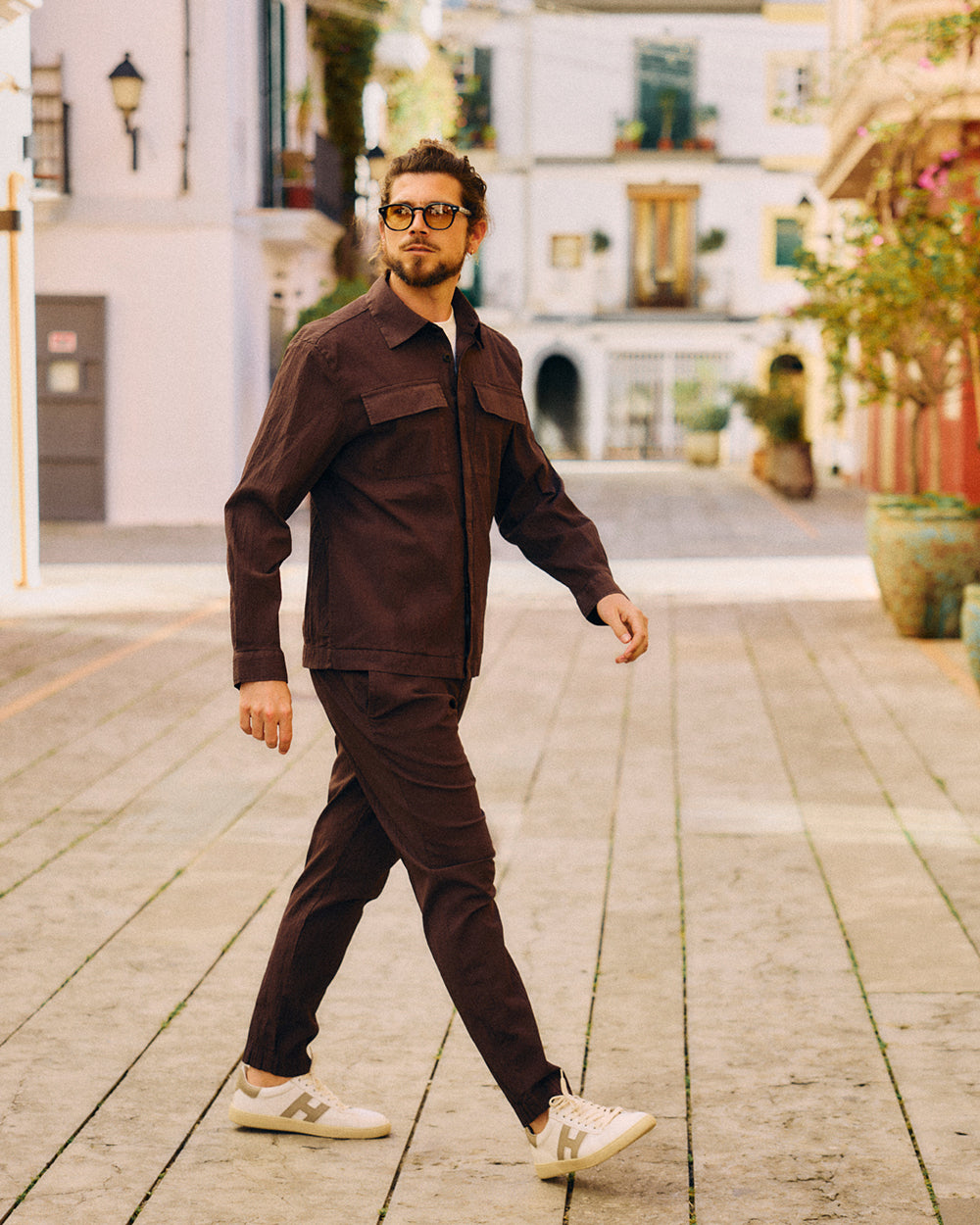 WALKER - DARK BROWN
